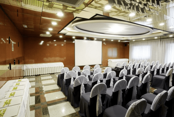 Hotel Holiday Inn Andorra Sala reuniones