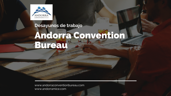 Modern Photo Events and Education Facebook Post copia